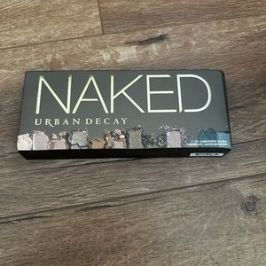 Brand new Urban Decay Naked Palette